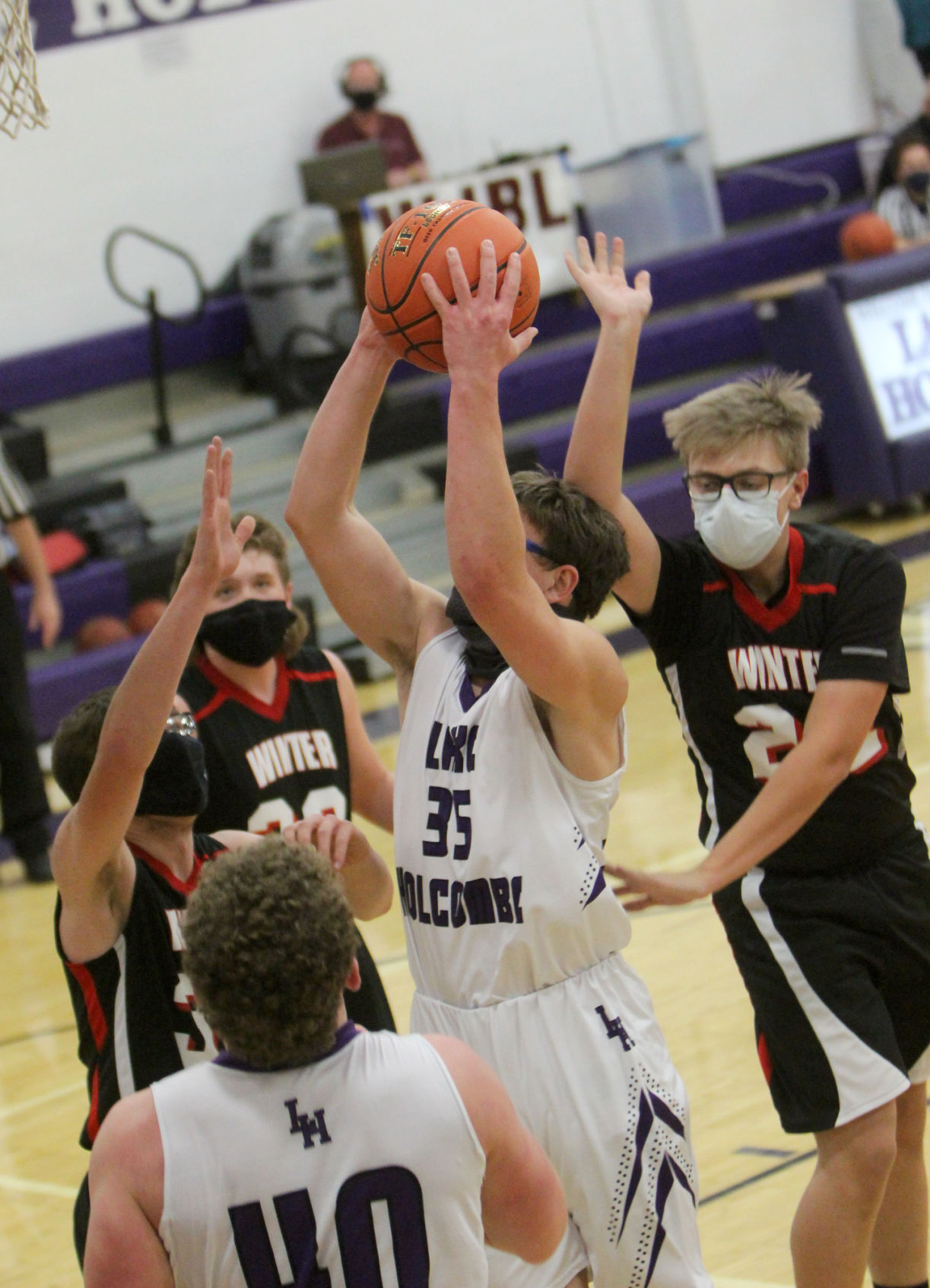 Winter at Lake Holcombe boys basketball 1-5-21